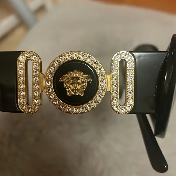 Versace oval glasses euc - Picture 3 of 8
